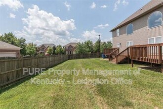 900 Hammock Oak Ln in Lexington, KY - Building Photo - Building Photo