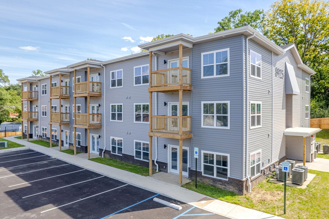 Preston Valley Apartments in Louisville, KY - Foto de edificio