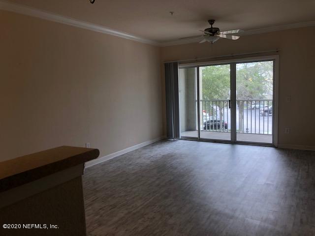 1300 Riverplace Blvd in Jacksonville, FL - Building Photo - Building Photo