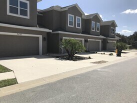 5438 Lunn Landings Ave in Lakeland, FL - Building Photo