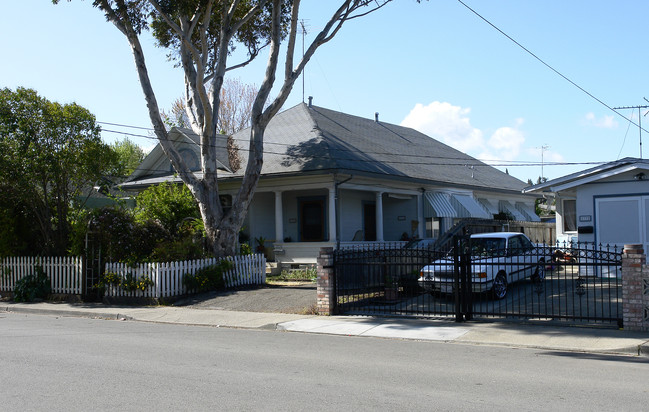 2776-2780 Devonshire Ave in Redwood City, CA - Building Photo - Building Photo