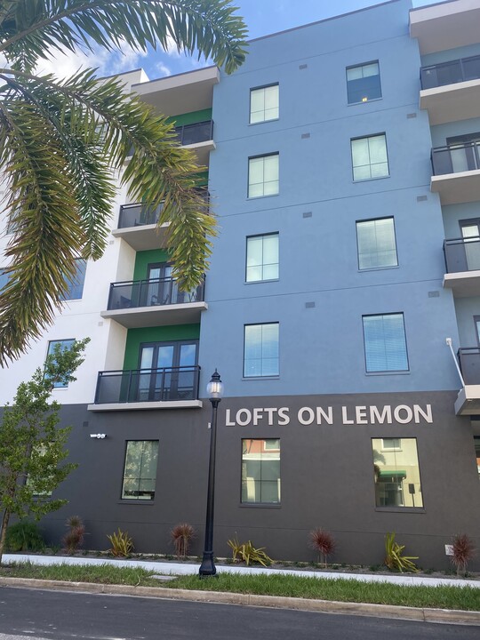 Lofts on Lemon in Sarasota, FL - Building Photo