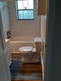 1020 Crocker St photo'