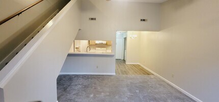 1795 Falconcrest St in Tallahassee, FL - Building Photo - Building Photo