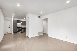 3464 Willowrun Dr in Austin, TX - Building Photo - Building Photo