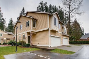 1042 215th Pl SE in Bothell, WA - Building Photo