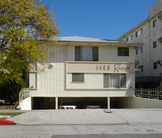 1460 Rexford Dr in Los Angeles, CA - Building Photo - Building Photo