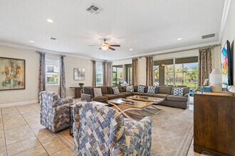 1220 Grand Traverse Pkwy in Kissimmee, FL - Building Photo - Building Photo