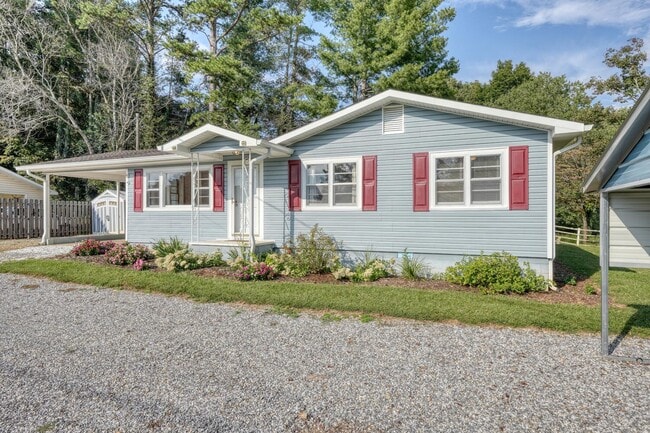 property at 2196 Murphy Hwy