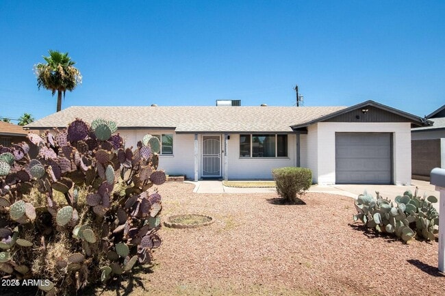 property at 3526 W Seldon Ln