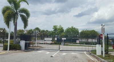 1211 Imperial Lake Rd in West Palm Beach, FL - Building Photo - Building Photo
