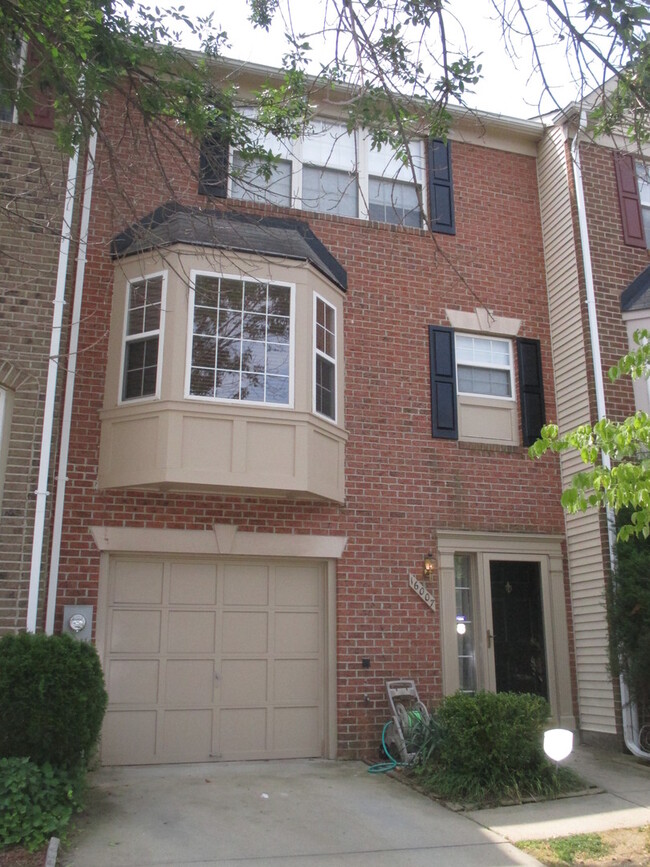16007 Elegant Ct in Bowie, MD - Building Photo - Building Photo