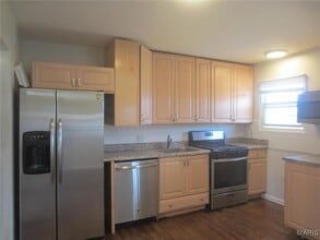 3909 Southern Aire Dr in St. Louis, MO - Building Photo - Building Photo