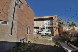 4416 Marble Ave NE in Albuquerque, NM - Building Photo - Building Photo