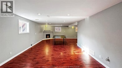 4663 Helsinki Crescent in Windsor, ON - Building Photo - Building Photo