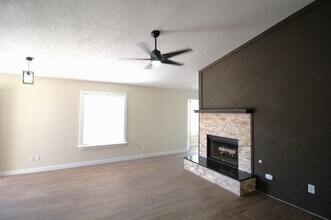4517 Loma Canada Ct in El Paso, TX - Building Photo - Building Photo