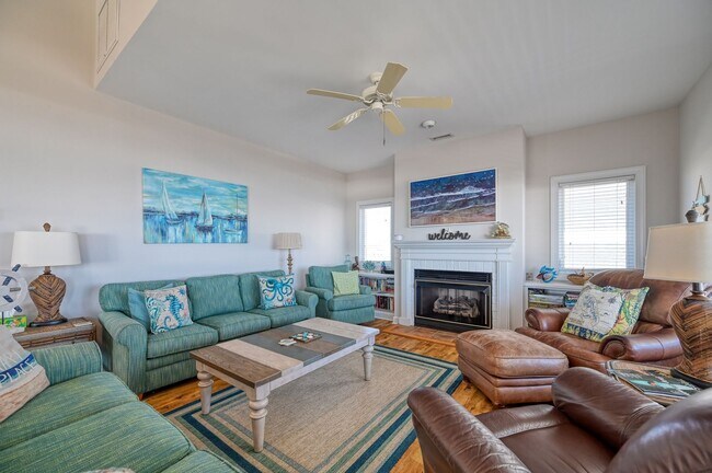 1821 N Shore Dr in Surf City, NC - Building Photo - Building Photo