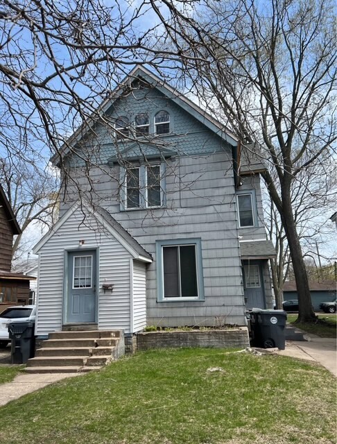 126 10th St N, Unit 126 10th St N. in La crosse, WI - Foto de edificio