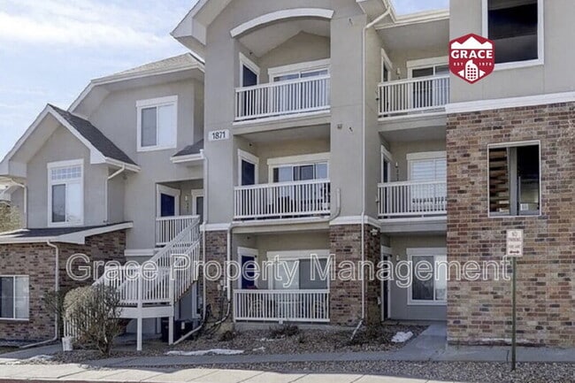 property at 1871 S Dunkirk St