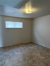 9414 Heno St in Houston, TX - Building Photo - Building Photo