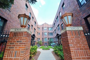 Garfield Court Apartments