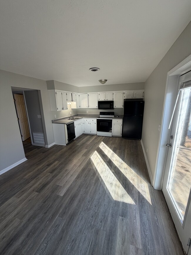 property at 101 Daffodil Dr