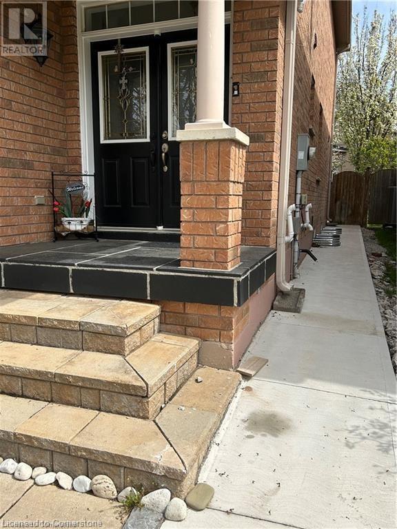 307 Burloak Dr in Oakville, ON - Building Photo - Building Photo