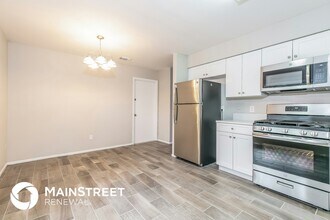 2125 Turmeric Ave in Orlando, FL - Building Photo - Building Photo