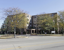 Patten House Of Glenview Apartments