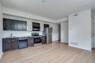 1326 N 17th St in Philadelphia, PA - Building Photo - Building Photo