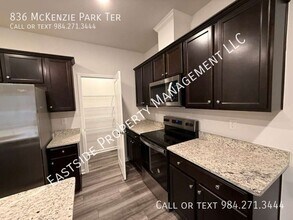 836 McKenzie Pk Ter in Wendell, NC - Building Photo - Building Photo