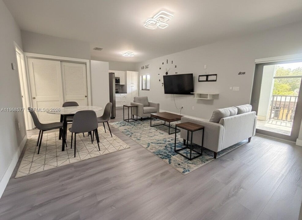 1720 NW 110th Terrace in Miami, FL - Building Photo