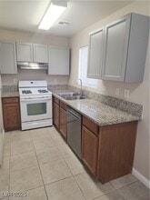 460 Rexford Dr in Henderson, NV - Building Photo - Building Photo