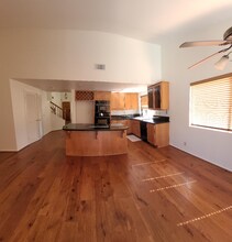 11322 Redbud Ct in San Diego, CA - Building Photo - Building Photo