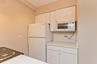 3732 N Pine Grove Ave, Unit 1A in Chicago, IL - Building Photo - Building Photo