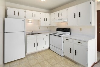 Colton Heights Apartments in Billings, MT - Foto de edificio - Building Photo