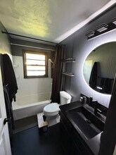 3105 Lencott Dr in Louisville, KY - Building Photo - Building Photo