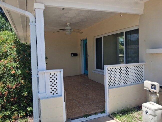 property at 6447 17th Pl N