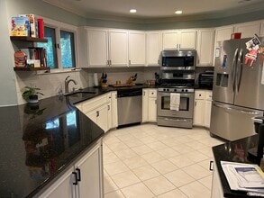 44 Black Hawk Trail in Savannah, GA - Building Photo - Building Photo