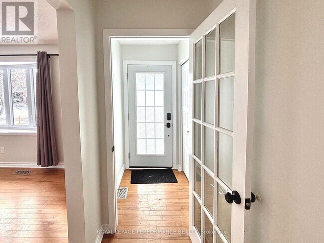 1449 Charlebois Ave in Ottawa, ON - Building Photo - Building Photo