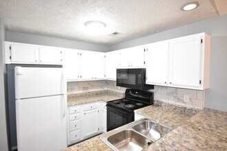 1909 Tryon Dr in Fayetteville, NC - Building Photo - Building Photo