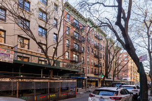 208 Thompson St Apartamentos