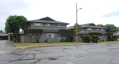 846 Maria Ave in La Verne, CA - Foto de edificio - Building Photo