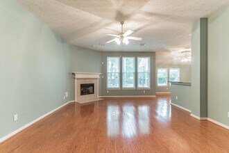519 Mesquite Dr in Magnolia, TX - Building Photo - Building Photo