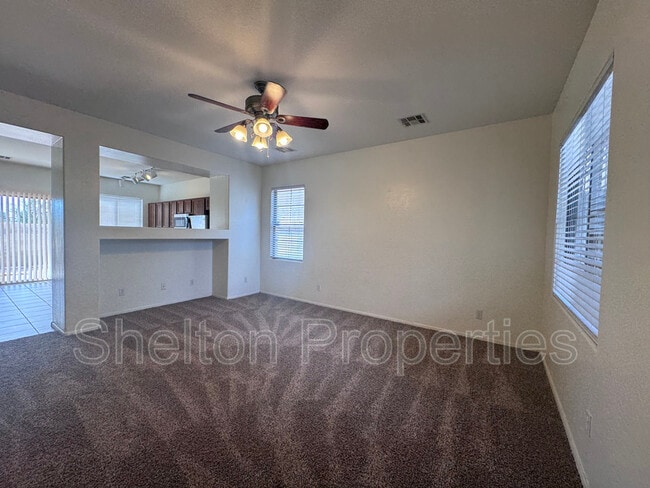 2047 S Starling Dr in Gilbert, AZ - Building Photo - Building Photo