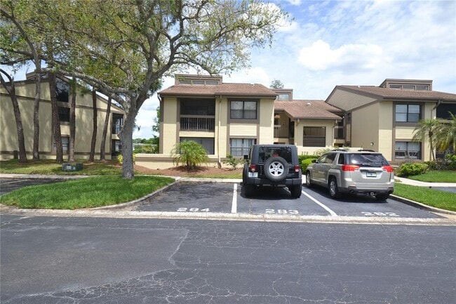 property at 284 Woodlake Wynde