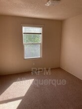 8608 Casa Vistosa Ct NW in Albuquerque, NM - Building Photo - Building Photo