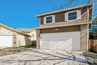 5515 Jennifer Ln in Colorado Springs, CO - Building Photo - Building Photo