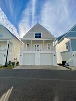 137 Marblehead Dr in Little River, SC - Building Photo