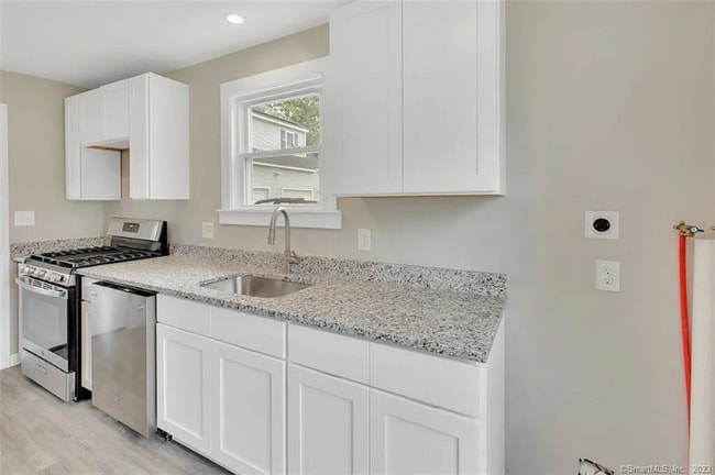 53 Mill St in Manchester, CT - Building Photo - Building Photo